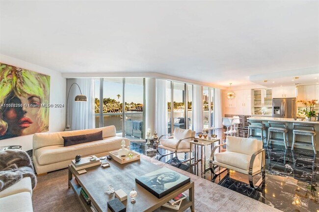 Building Photo - 20191 E Country Club Dr
