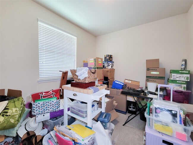 Building Photo - 23603 Villa Lisa Dr