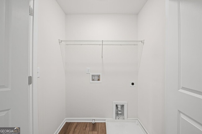 Building Photo - 421 Union Station St