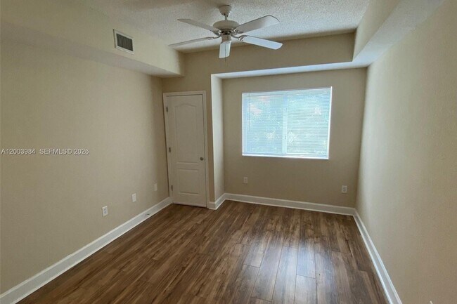 Building Photo - 6001 SW 70th St