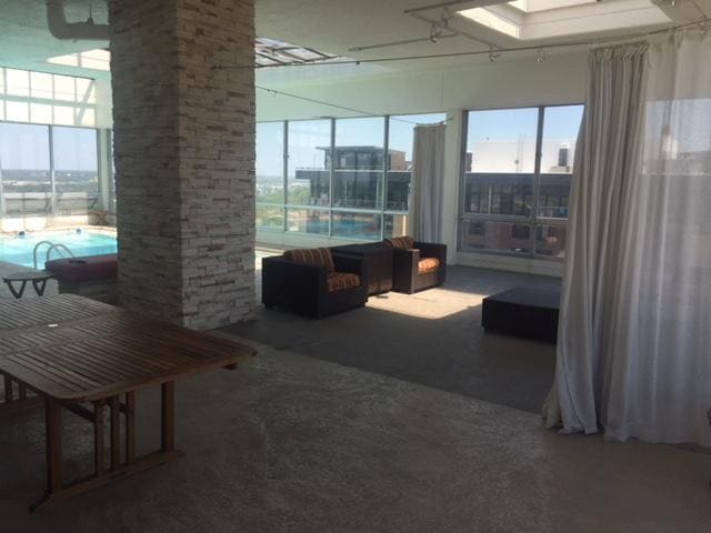 Rooftop Pool & Lounge - 600 E 8th St