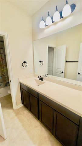 Building Photo - 1000 Lancaster Dr