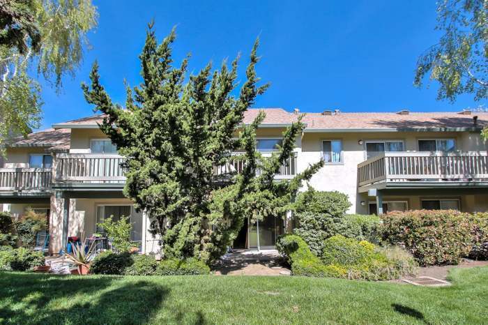 Building Photo - 1068 Summerplace Dr