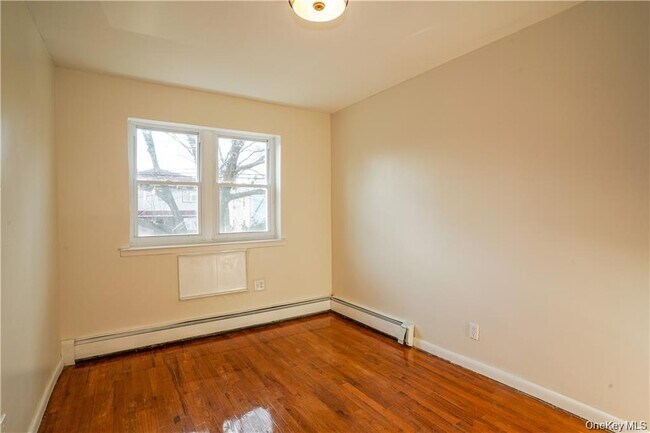 Building Photo - 4116 De Reimer Ave