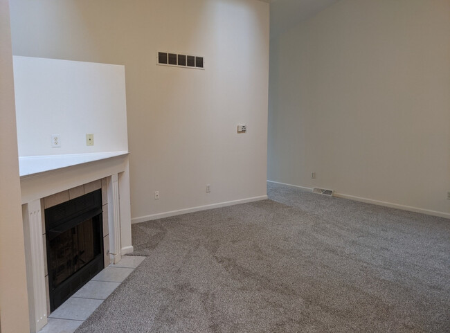 Living Room & Fireplace - 1487 Stonefield Dr