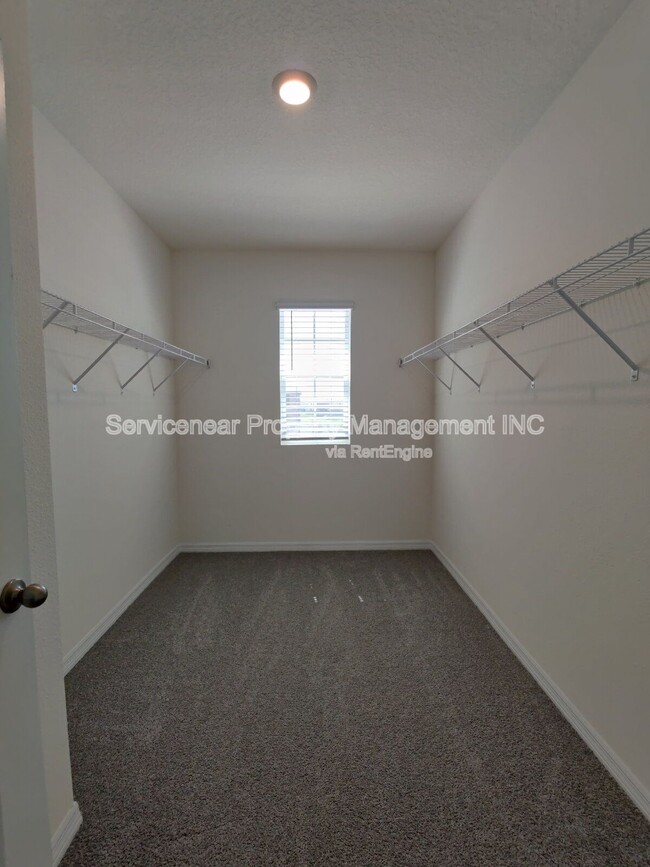 Building Photo - 10523 Penny Gale Loop