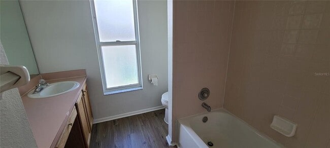 Building Photo - 2916 Pembridge St