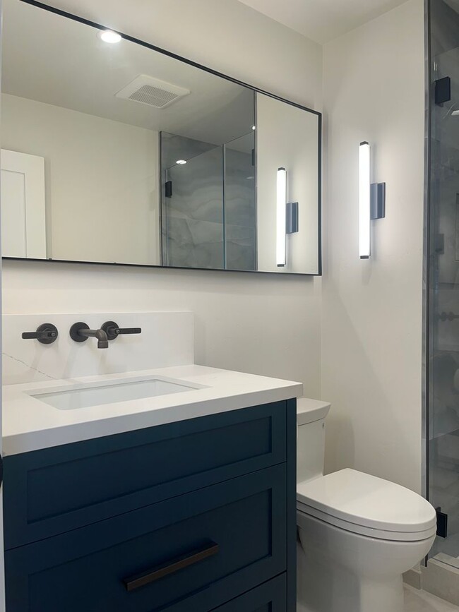 Building Photo - Completely Remodeled Home in Prime Los Gat...