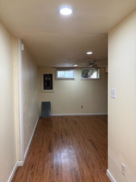 Building Photo - 413 Talbert Ct
