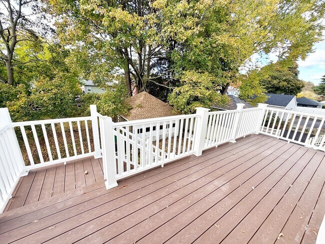 Building Photo - 28 Pitcher Ave