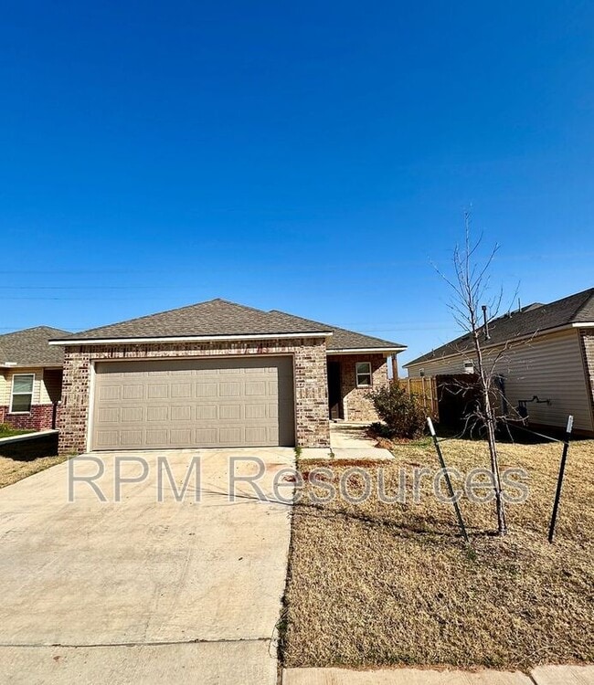 Building Photo - 12013 SW 31st St