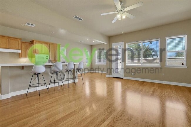 Building Photo - 9535 Setina Ln