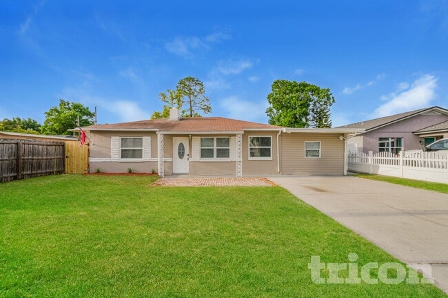 Building Photo - 1707 W Hanlon St