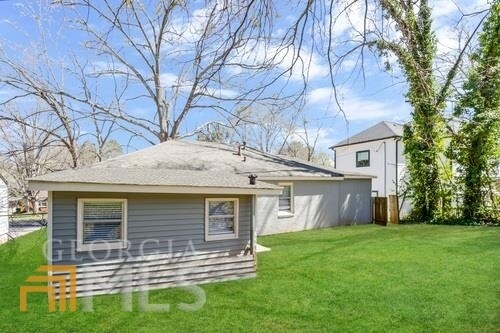 Building Photo - 1951 Meadow Ln