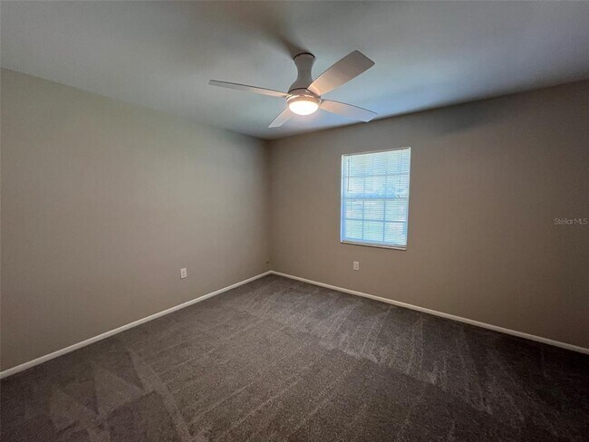 Building Photo - 417 Courbet Dr