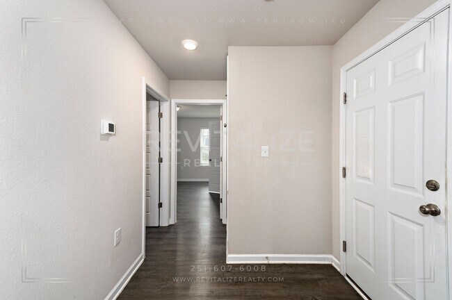 Building Photo - 8072 Irwin Loop