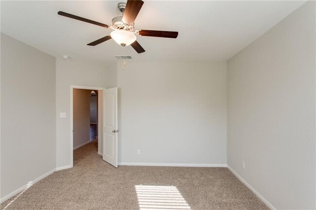 Building Photo - 292 Mount Vernon Way