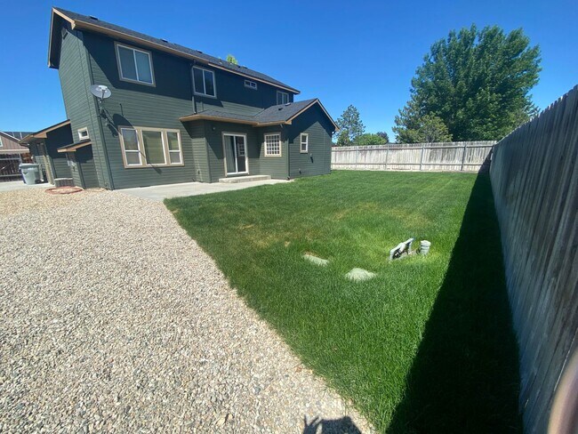 Building Photo - RV/Boat Parking with Nampa Home!