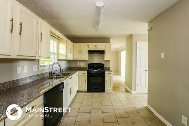 Building Photo - 861 Bristol Way