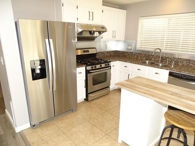 Building Photo - 3 Bedroom Home In The Heart Of Summerlin