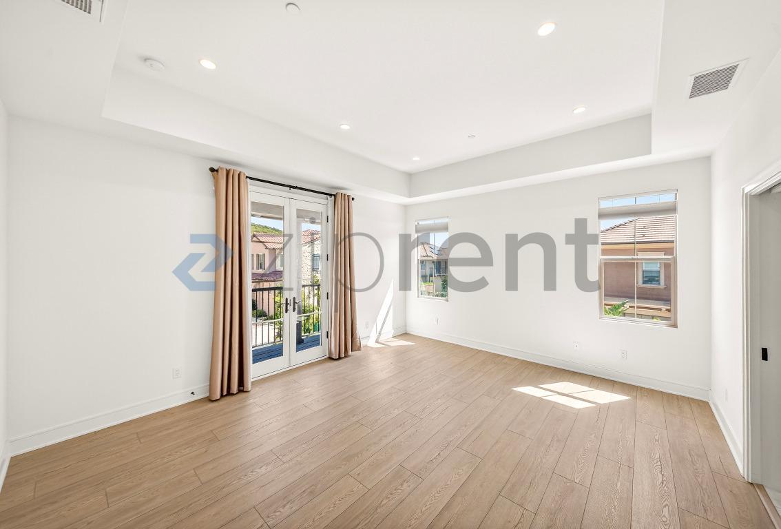 Building Photo - 123 Spotted Quail