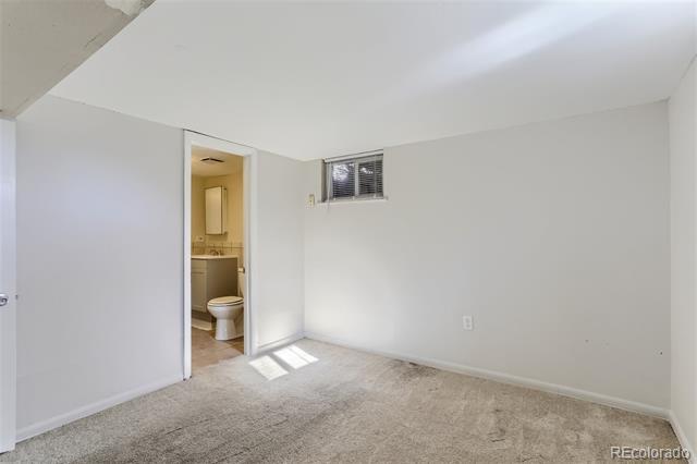 Building Photo - 5163 Beach Ct