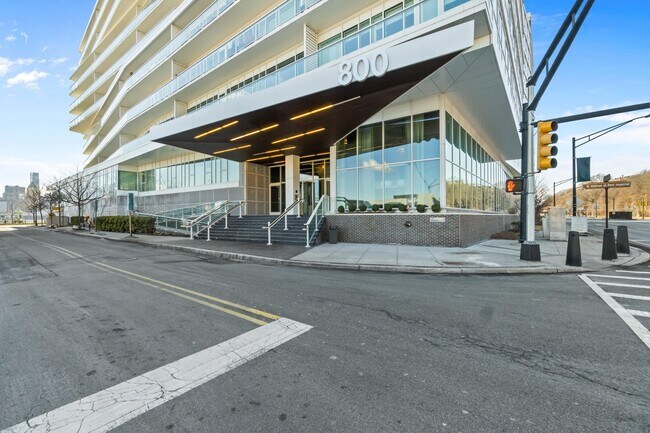 Building Photo - 800 Ave at Port Imperial