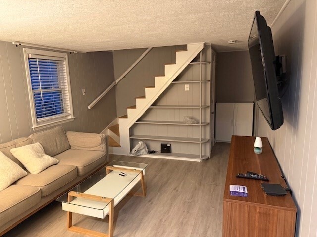 Building Photo - 38 Penn St