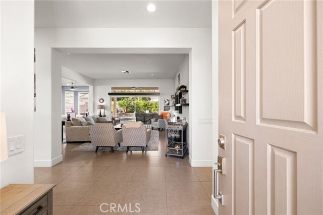 Building Photo - 36627 Crown St