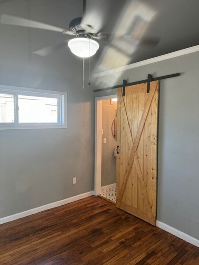Building Photo - 2 BR 1 BA House for RENT