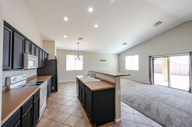 Building Photo - 24755 W Dove Trail