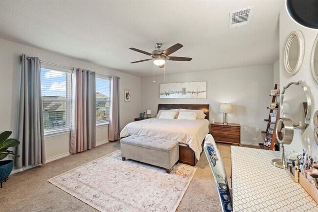 Building Photo - 11910 Clayton Creek Ave