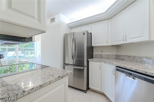 Building Photo - 117 Wading Bird Cir