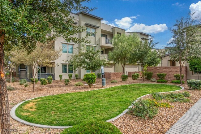 Building Photo - 11257 Rainbow Peak Ave