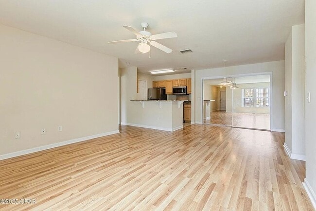 Building Photo - Charming 4BR Townhome in Panama City Beach