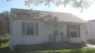 Building Photo - 740 31st St SE