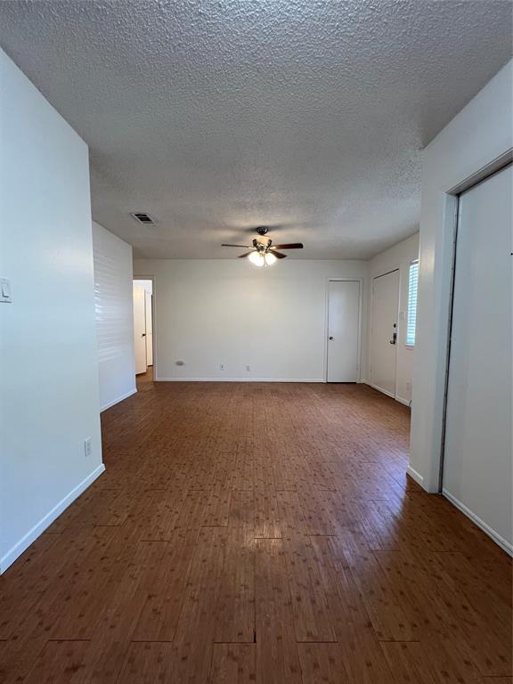 Building Photo - 3403 Willowrun Cove
