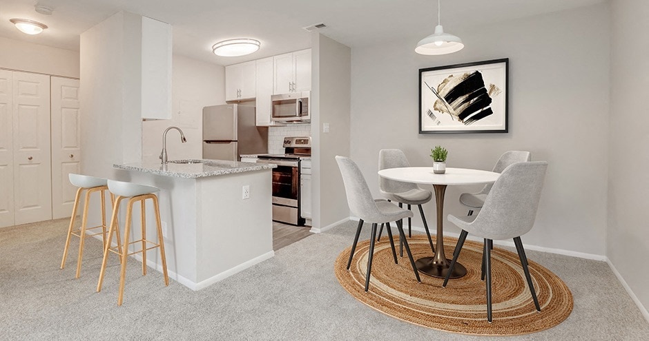 Building Photo - Springhouse Apartments
