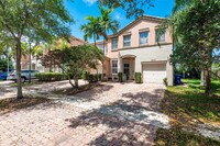Building Photo - 16413 SW 47th Ct