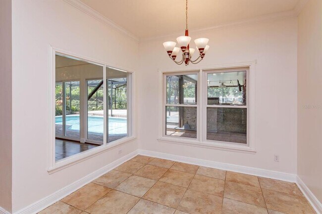Building Photo - 13932 Florigold Dr