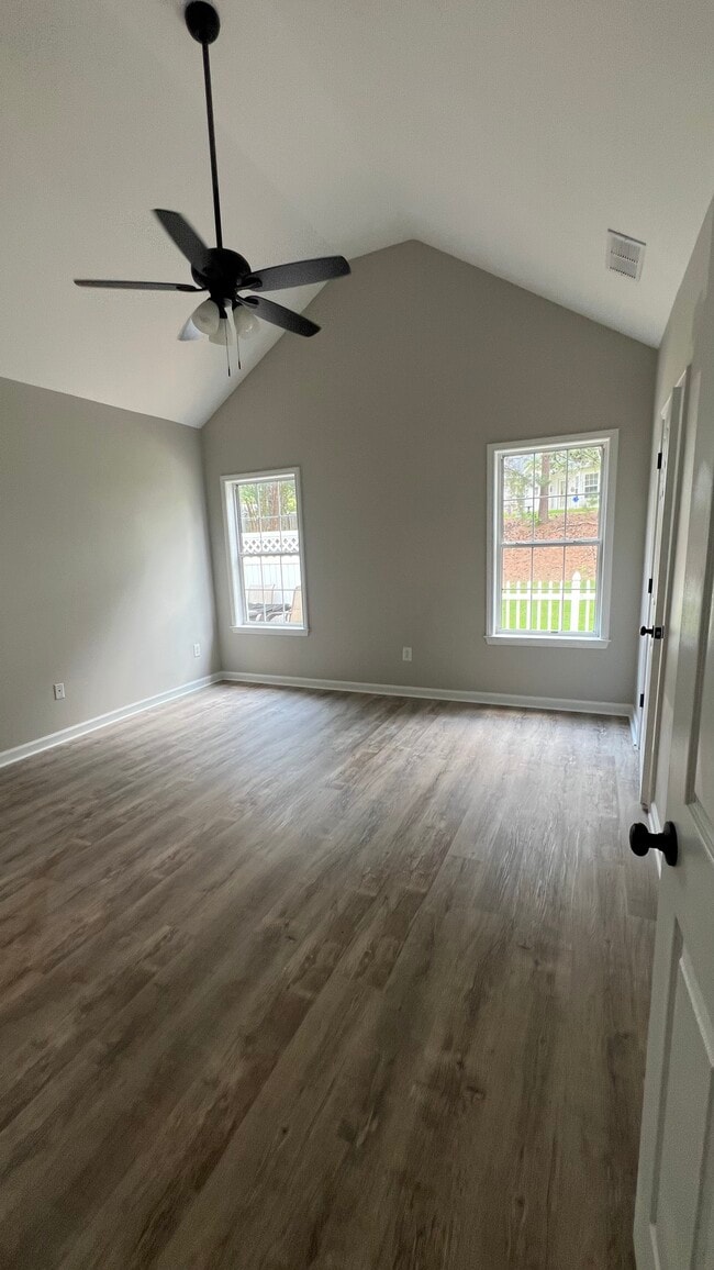 Building Photo - 92 Riva Ridge Ln