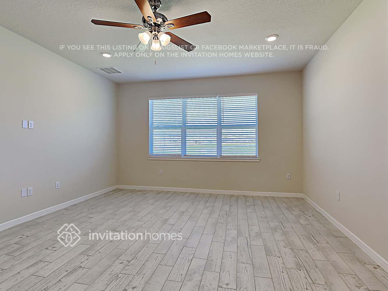 Building Photo - 5069 Sparkling Water Wy