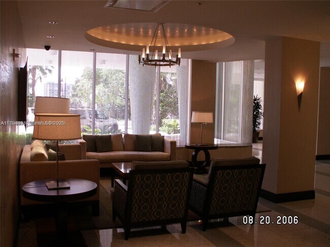 Building Photo - 3801 S Ocean Dr