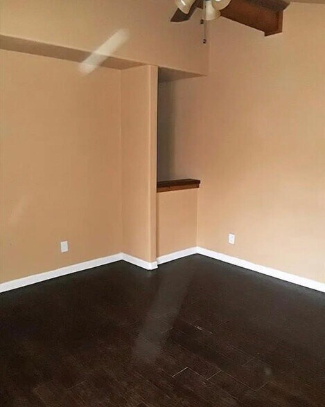 Building Photo - 5516 Boca Raton Blvd