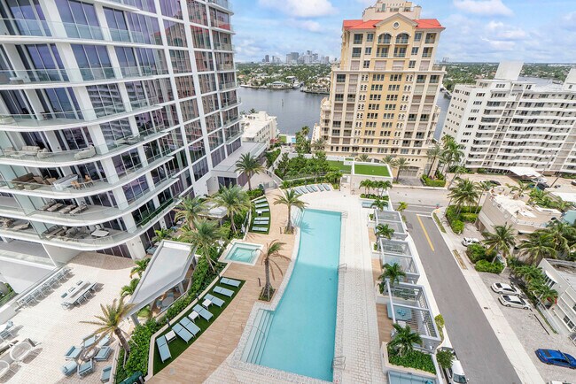 Building Photo - 151 N Seabreeze Blvd