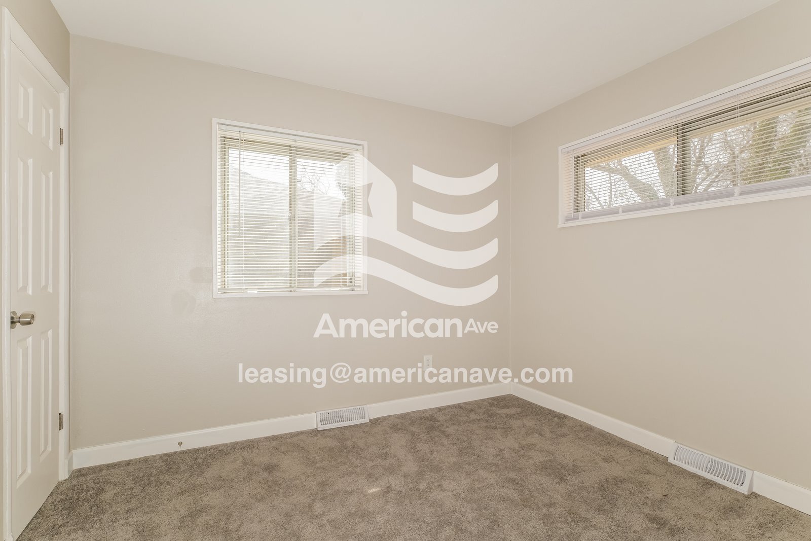 Building Photo - 10109 Ventura Dr