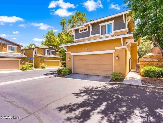 Building Photo - 2562 Kenwood Ct