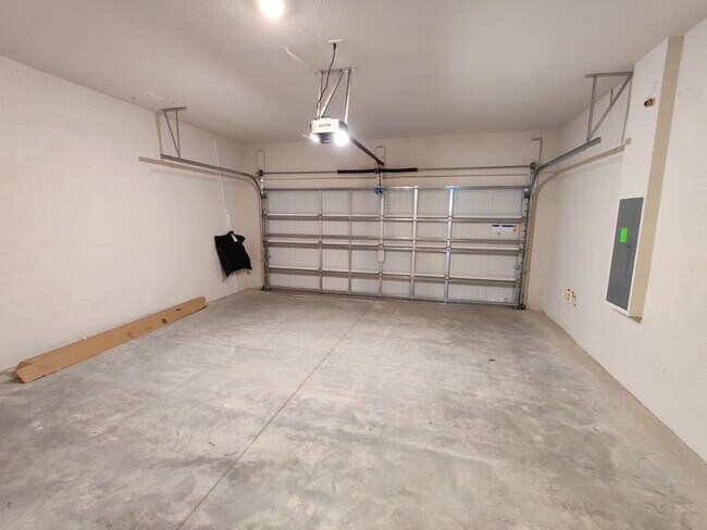 Building Photo - 5434 Elmview Xing