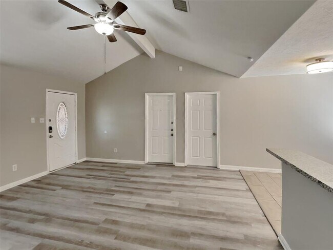 Building Photo - 16179 Summer Breeze Ct