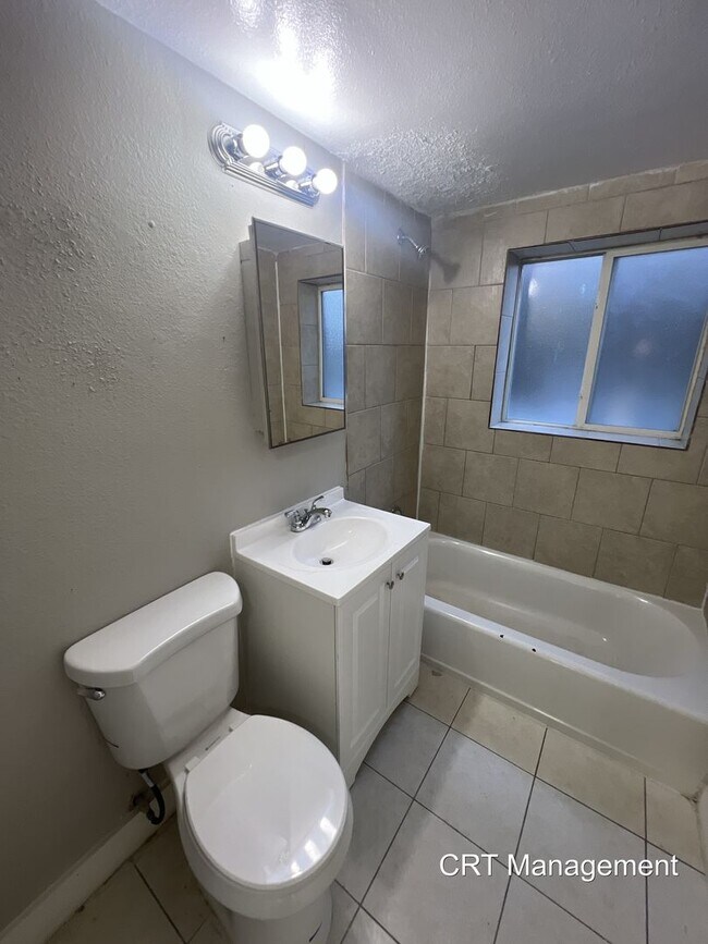 Building Photo - Freshly Updated 3-Bedroom, 1-Bathroom